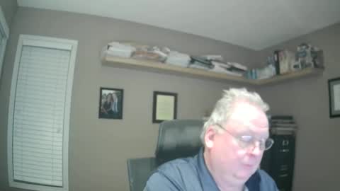 frankie6207 online show from 25, 10, 2025