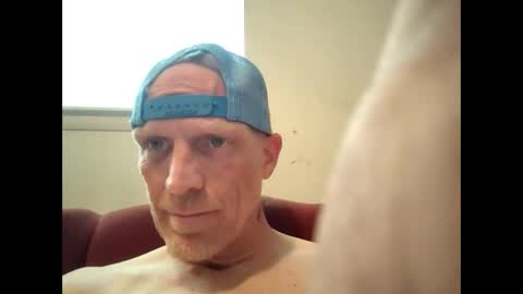 Famous Blue Eyes online show from 11, 4, 2026