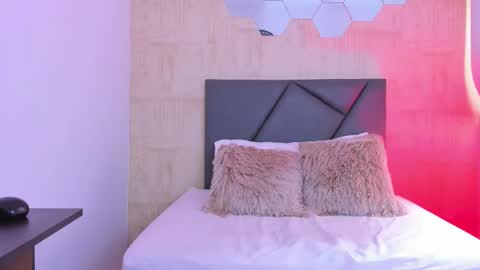 Fransheska online show from 24, 12, 2024