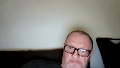 Wolfi online show from 26, 2, 2026