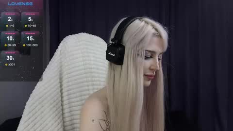 Asya UwU   online show from 3, 1, 2025