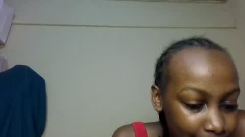 Snapshot of freaky_beauty chatting on 8, 7, 2026 freaky_beauty online show from 8, 7, 2026