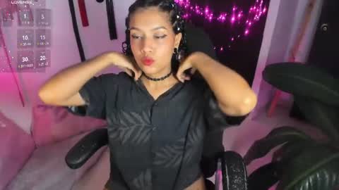 Snapshot of freaky_lia chatting on 19, 6, 2026 Lia Gomez online show from 19, 6, 2026