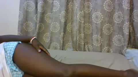 Snapshot of freakybeauties chatting on 14, 11, 2025 Freakies online show from 14, 11, 2025