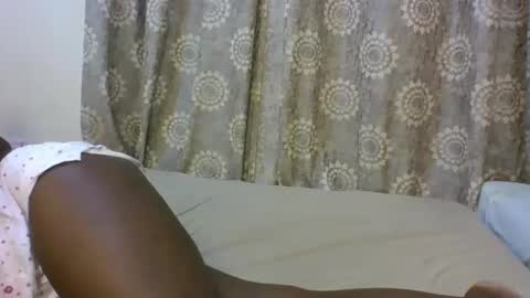 Snapshot of freakybeauties chatting on 14, 11, 2025 Freakies online show from 14, 11, 2025