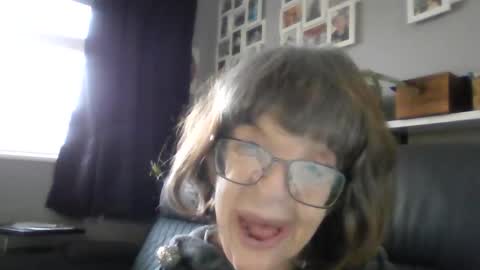 Snapshot of freakyface42 chatting on 29, 3, 2026 freakyface42 online show from 29, 3, 2026