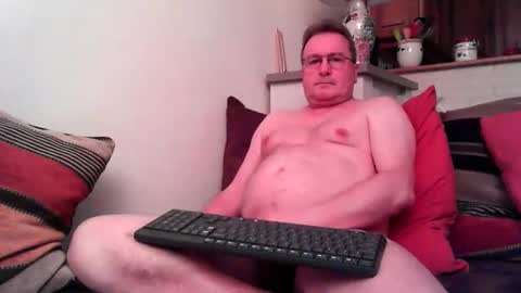 Snapshot of freddy9509 chatting on 1, 2, 2026 freddy9509 online show from 1, 2, 2026