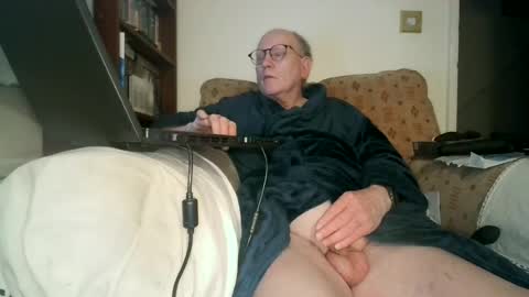 Snapshot of fredlittledick4 chatting on 19, 7, 2026 Keith online show from 19, 7, 2026