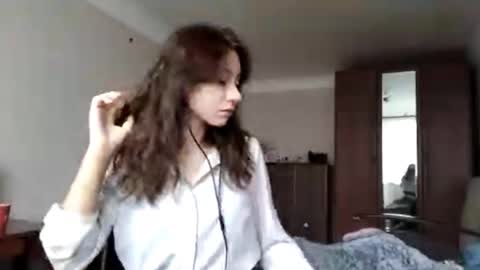 Mia online show from 22, 10, 2025