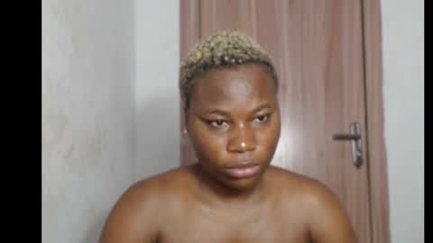 frekkymorelle online show from 20, 10, 2025