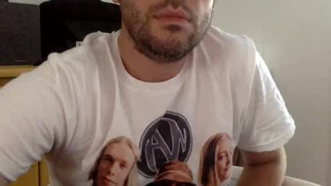 Snapshot of frenchy_from_paris chatting on 27, 6, 2026 frenchy_from_paris online show from 27, 6, 2026