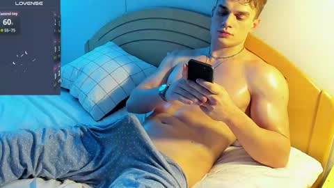 Alex or Andrzej online show from 6, 10, 2025