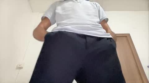 Snapshot of freshmanxxl chatting on 11, 11, 2025 freshman imonyou98 online show from 11, 11, 2025