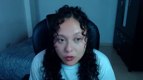 Louise  online show from 20, 10, 2025