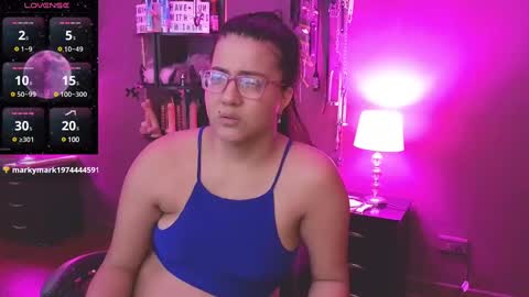     online show from 22, 1, 2025