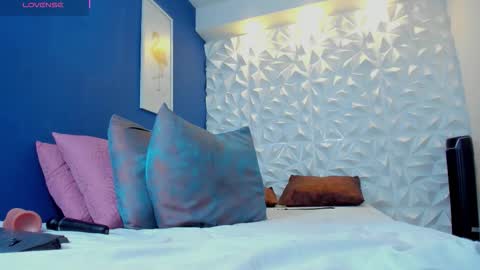 Freya online show from 9, 11, 2025