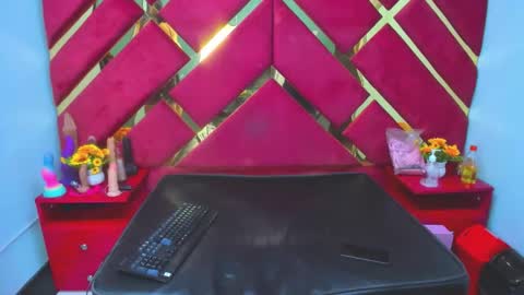 Snapshot of freyja_naugthy chatting on 6, 1, 2026 freyja_naugthy online show from 6, 1, 2026