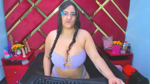 Snapshot of freyja_naugthy chatting on 9, 4, 2026 freyja_naugthy online show from 9, 4, 2026