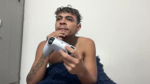 freyva_ online show from 2, 12, 2025