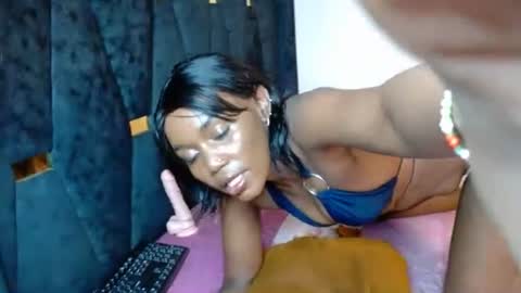 Snapshot of frianmak chatting on 16, 12, 2024 Frian online show from 16, 12, 2024