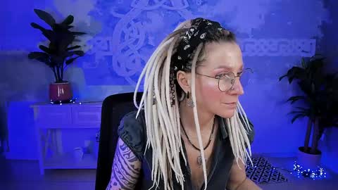 Frida Tander online show from 11, 4, 2026