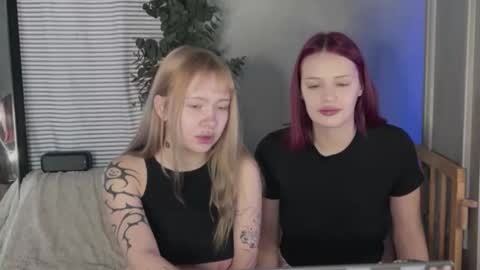 Snapshot of friend_zone_ chatting on 17, 1, 2026 friend_zone_ online show from 17, 1, 2026