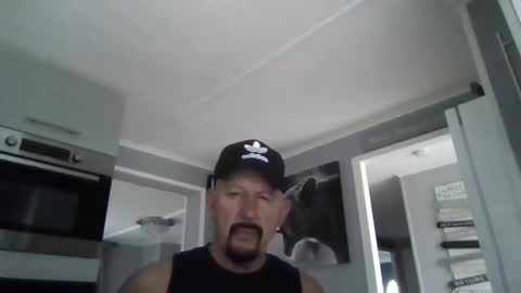 Snapshot of friskyneedsum chatting on 2, 2, 2026 bob online show from 2, 2, 2026