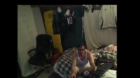 Snapshot of fromanotherplanet24 chatting on 16, 4, 2026 fromanotherplanet24 online show from 16, 4, 2026