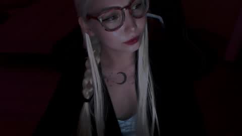 Lilith online show from 5, 3, 2026