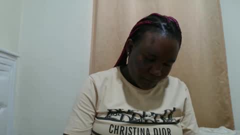 fruity28 online show from 23, 10, 2025