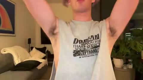 fruitybubble online show from 2, 4, 2026