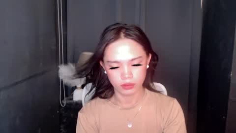 Snapshot of fuchsia_love chatting on 7, 12, 2024 HI IM RONA DONT FORGET GIVE ME THUMBS UP AND JOIN TO MY FANCLUB online show from 7, 12, 2024