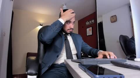 SERGIO THE SEX LAWYER online show from 5, 4, 2026