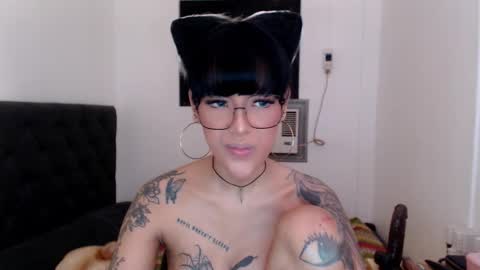 Princess Anna online show from 23, 12, 2025