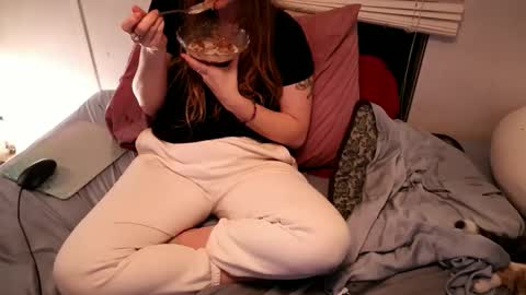 Snapshot of fuckmypussyplz1 chatting on 24, 11, 2025 fuckmypussyplz1 online show from 24, 11, 2025