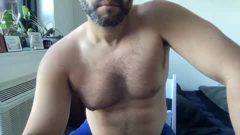 Muscle Bear Jock in Training online show from 3, 5, 2026