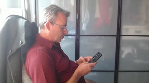 Snapshot of fuldaflyst4 chatting on 28, 10, 2025 fuldaflyst4 online show from 28, 10, 2025