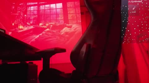 Snapshot of fullartofsex chatting on 5, 11, 2025 FullArtOfSex online show from 5, 11, 2025