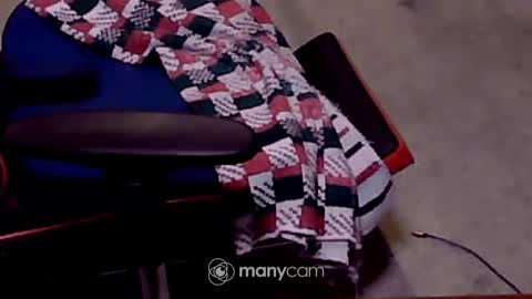 Snapshot of funformycock2025 chatting on 26, 11, 2025 FunForMyCock online show from 26, 11, 2025