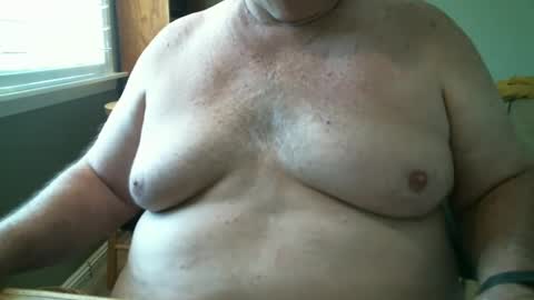 Snapshot of funlovinchub chatting on 12, 9, 2025 funlovinchub online show from 12, 9, 2025