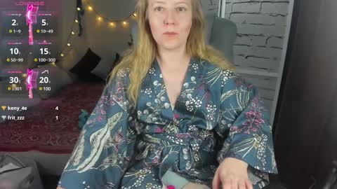 funny_bunny4 online show from 2, 1, 2025