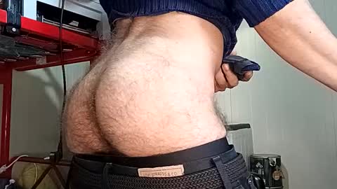 Italian men online show from 12, 1, 2026