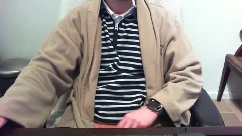 Snapshot of funnyeucouple chatting on 25, 1, 2025 YWhiteNiceMan online show from 25, 1, 2025