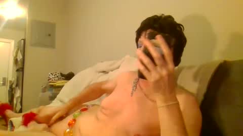 fuseanude online show from 4, 12, 2024