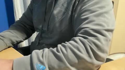 fuzitzu2 online show from 6, 2, 2025