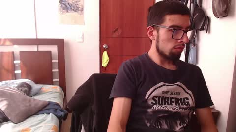 Snapshot of fvckhorneyguy chatting on 22, 4, 2026 andrew online show from 22, 4, 2026