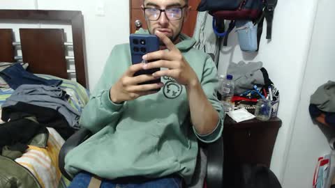 Snapshot of fvckhorneyguy chatting on 23, 5, 2026 andrew online show from 23, 5, 2026