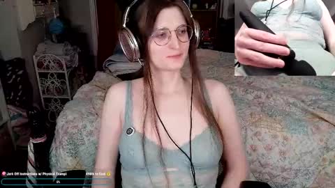 B online show from 2, 12, 2025