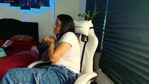 Snapshot of gabbie_kook chatting on 1, 7, 2026 gabbie_kook online show from 1, 7, 2026
