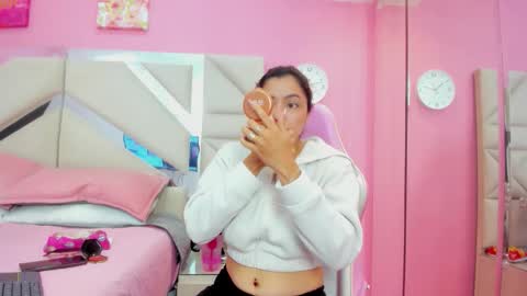 Snapshot of gabby_monroe chatting on 24, 4, 2026 Gabby online show from 24, 4, 2026